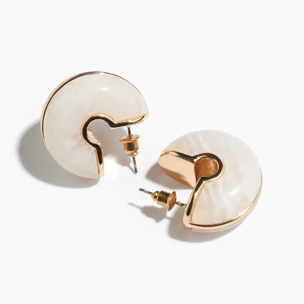 Elegant Gold and Cream Hoop Earrings